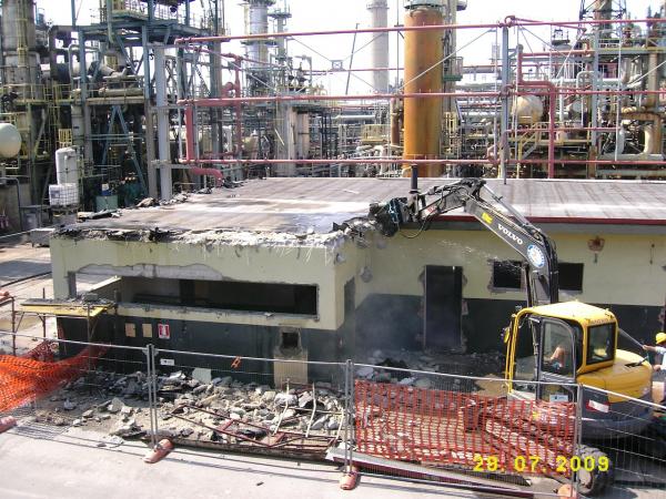 SALA CONTROLLO RAFFINERIA (PAVIA)